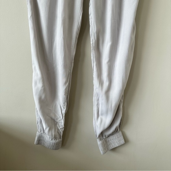 Aritzia-“sunday Best” Grenville Jogger In Ice Grey (Size: Medium) - Picture 9 of 11